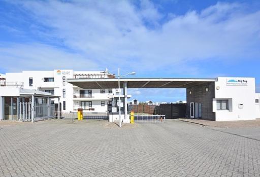 Luxury Beachfront In Big Bay- 2 Bedroom Cape Town