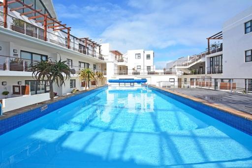 Apartment Luxury Beachfront In Big Bay- 2 Bedroom *